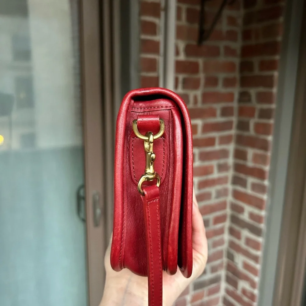 Vintage coach pocket purse style 9755 crossbody red leather retro y2k turnlock - Picture 3 of 12